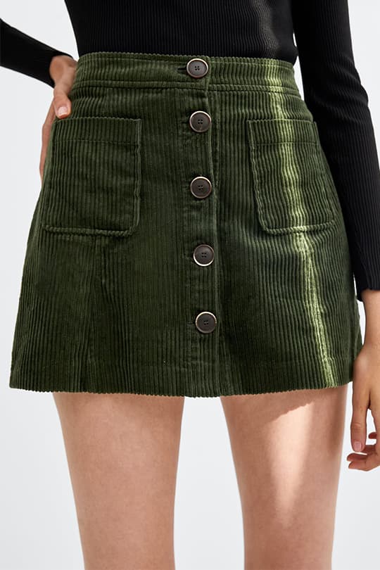 fw2018-fashion-trend-corduroy-zara-lookbook