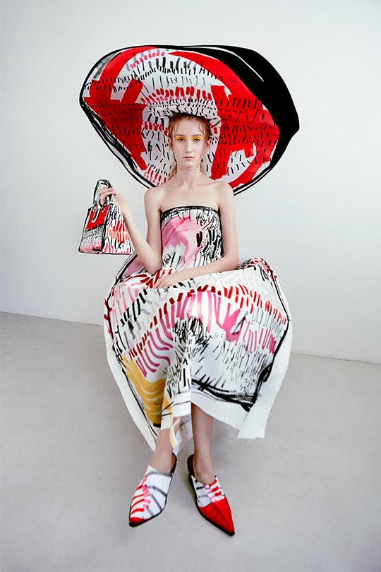 jeremy-scott-responds-to-claims-that-moschino-stole-fashion-influencer-edda-gimnes-designs_0005_S08_1183