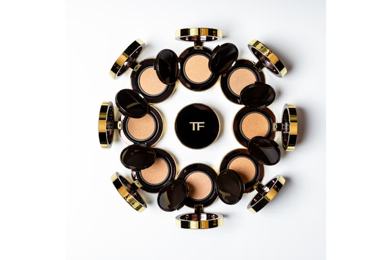 Tom Ford Traceless Touch Foundation SPF 45/PA++++ Satin-Matte Cushion Compact Cosmetics Makeup Kaia Gerber