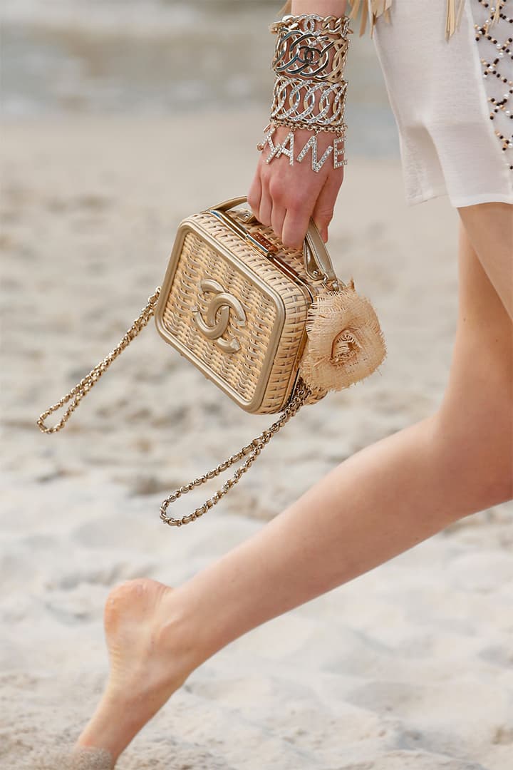CHANEL-handbags-ss2019