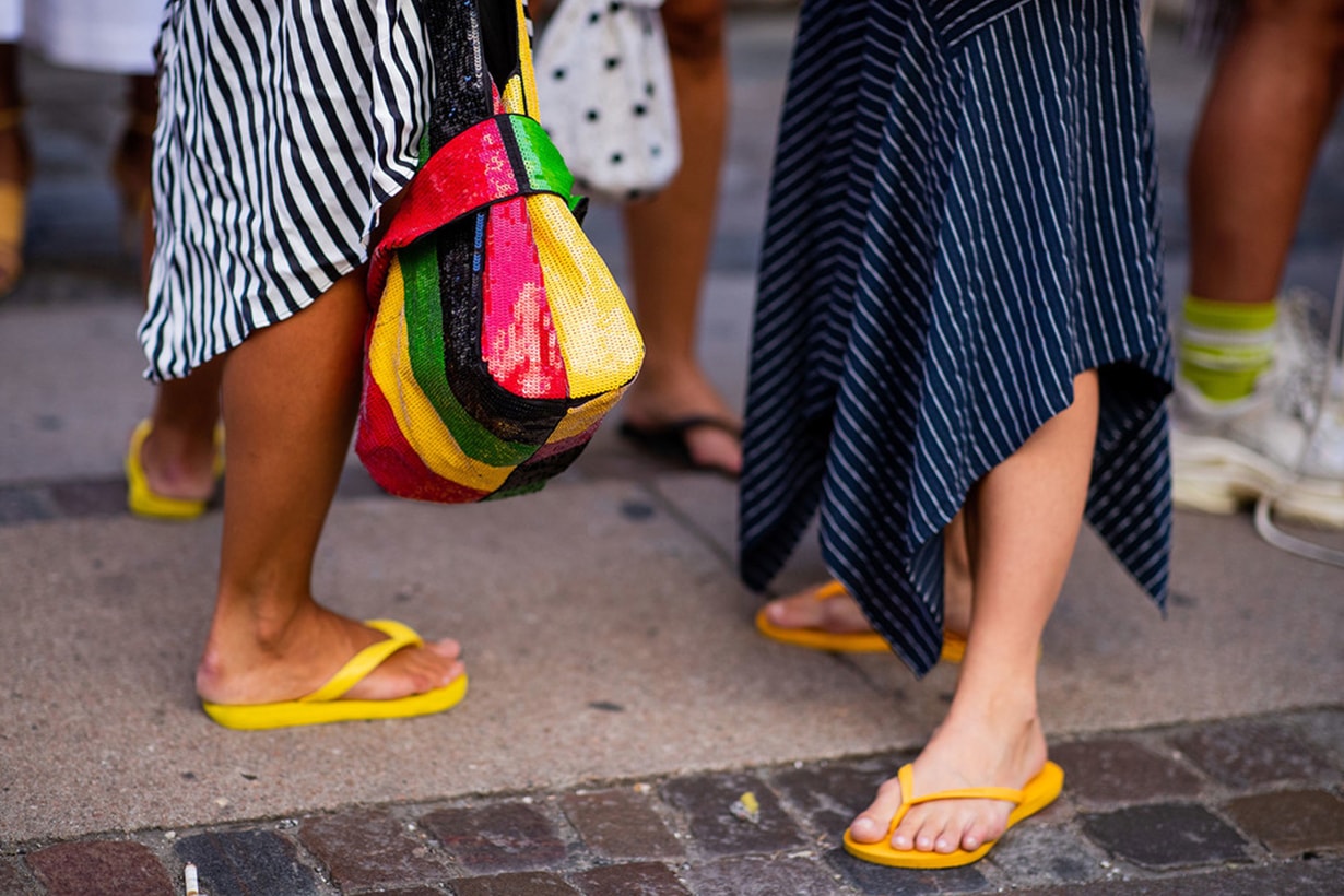 Flip Flops Street Style