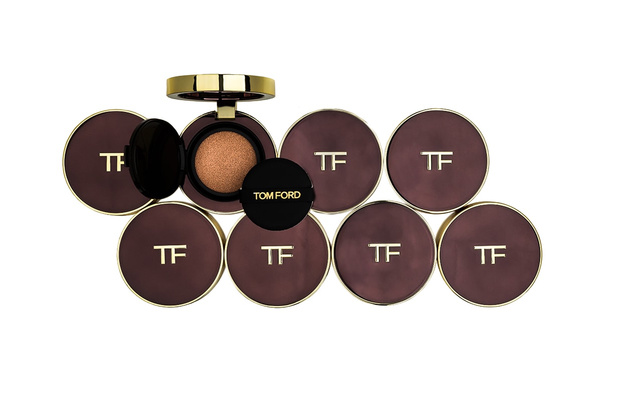 Tom Ford Traceless Touch Satin-Matte Cushion Compact