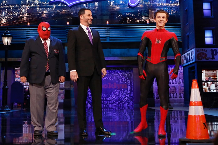 面對主持追問劇情,「劇透王」Tom Holland 竟於現場節目中直接離開?