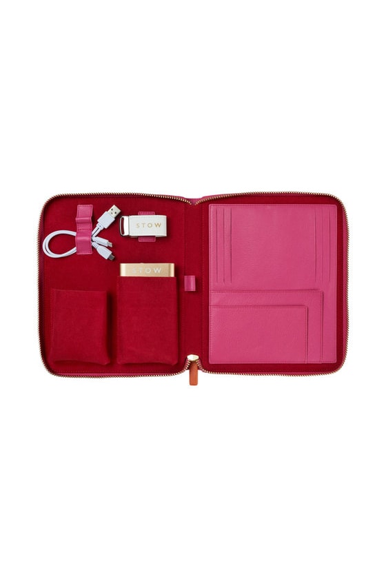 meghan markle favorite travel accessory