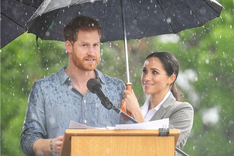 Prince harry Meghan Markle australia Royal visit trip Dubbo Mayor umbrella speech in raining Swat Flies