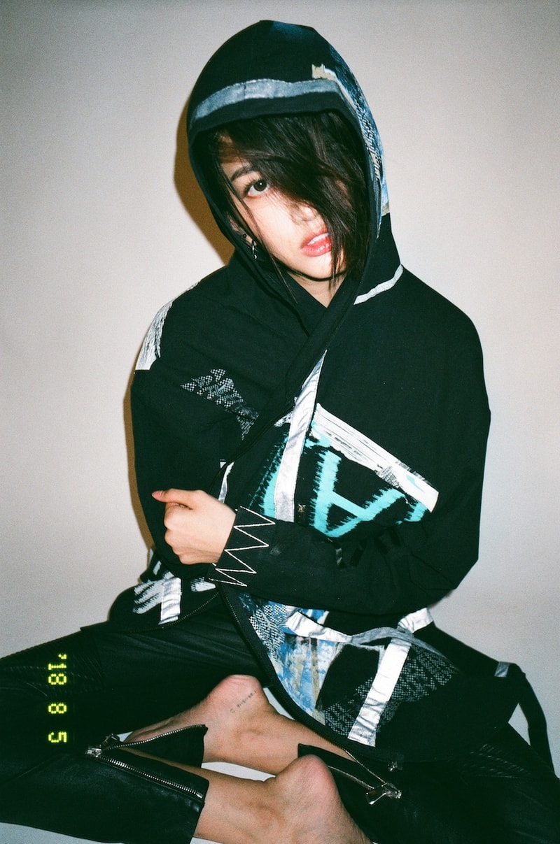anowhereman chen bolin in line i hua lookbook 2018 aw