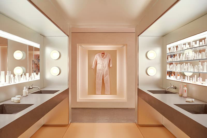 glossier flagship new york opening manhattan