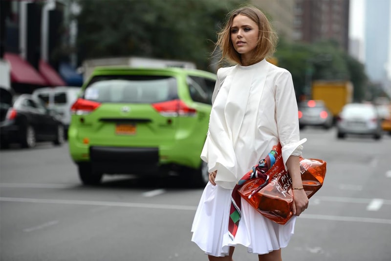 Hermés Voyage PVC bag street style