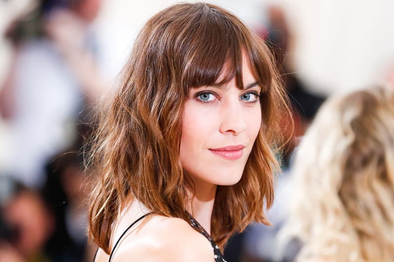 How to cut your own hair Alexa Chung