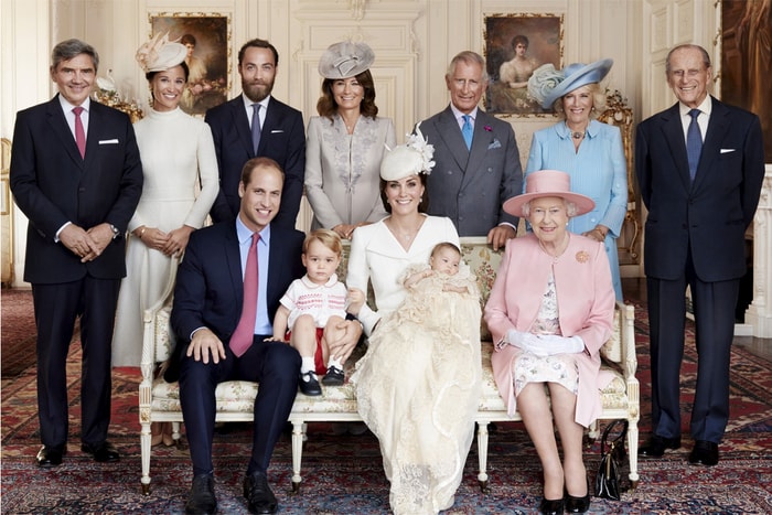 英國皇室發布驚喜新相片！看見 3 位小王子小公主必定讓你心融化！