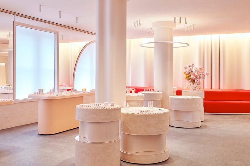 glossier flagship new york opening manhattan