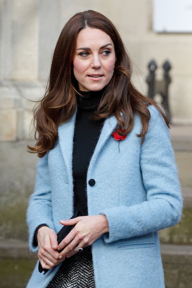 Kate Middleton plaster band aids Kensington Palace Tusk Conservation Awards Prince William middle finger Prince George Princess Charlotte Prince Louis British Royal Family