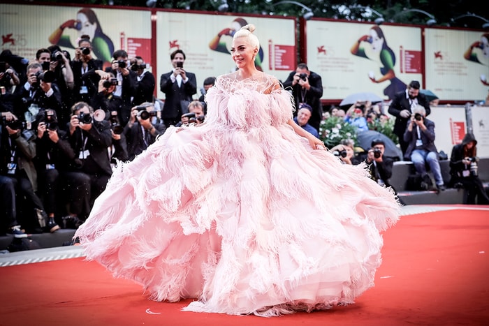 原來 Lady Gaga 出道前曾有人勸她整形,一口否決的背後原因很簡單!