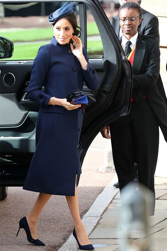 meghan-markle-navy-blue