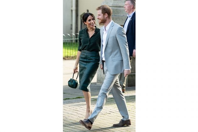 2018 best Red Carpet Bag anne hathaway Meghan Markle