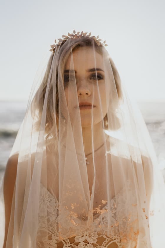bridal hairstyle inspiration runway celeb wedding