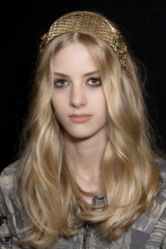 bridal hairstyle inspiration runway celeb wedding