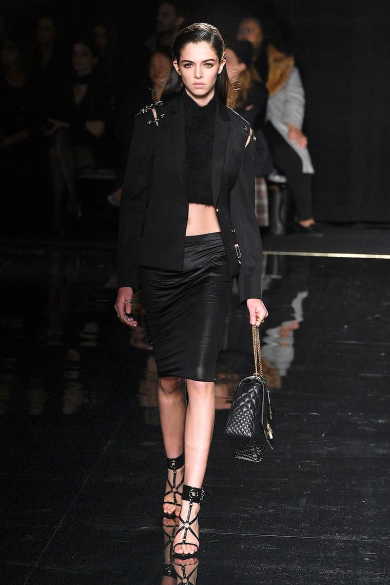 versace last show pre-fall 2019 runway looks