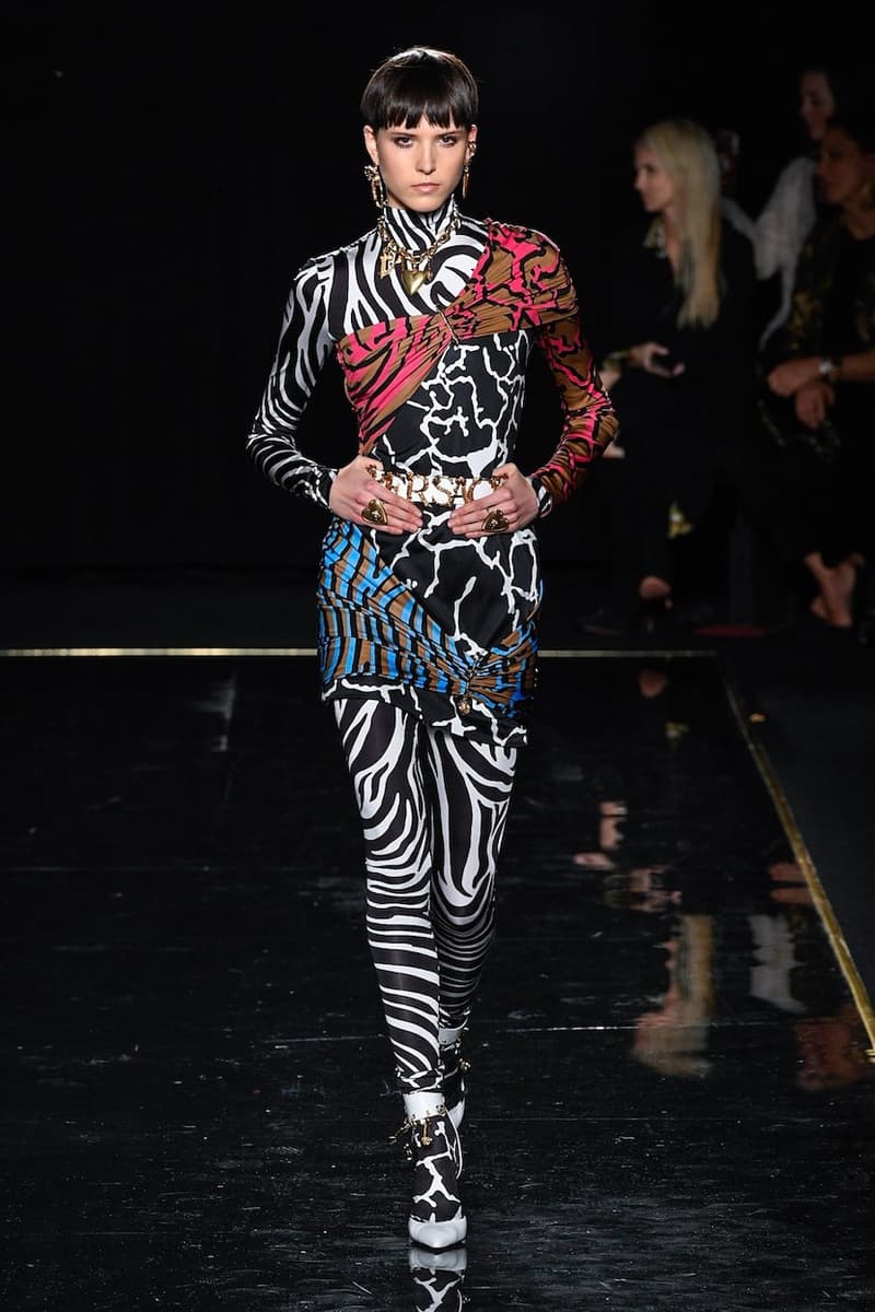 versace last show pre-fall 2019 runway looks