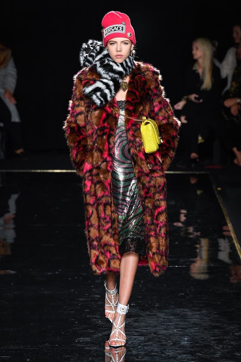 versace last show pre-fall 2019 runway looks