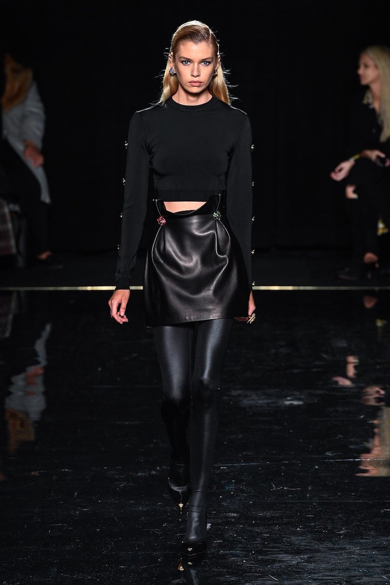versace last show pre-fall 2019 runway looks