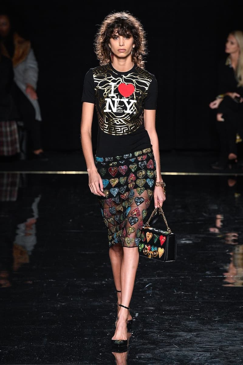versace last show pre-fall 2019 runway looks