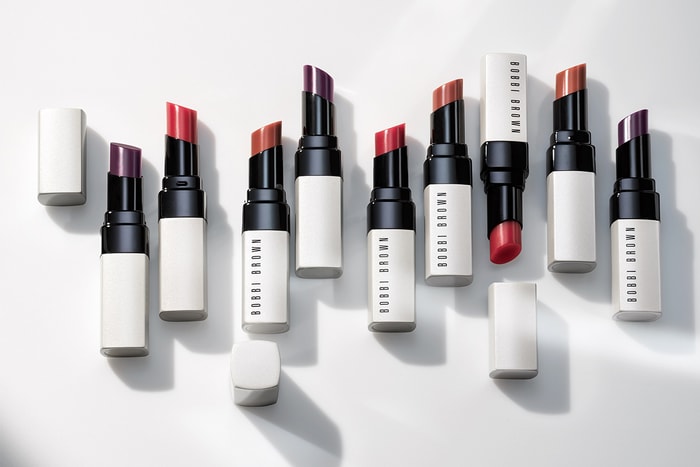 打造母胎唇色,BOBBI BROWN 推出潤色護唇膏,輕抹就迷人!