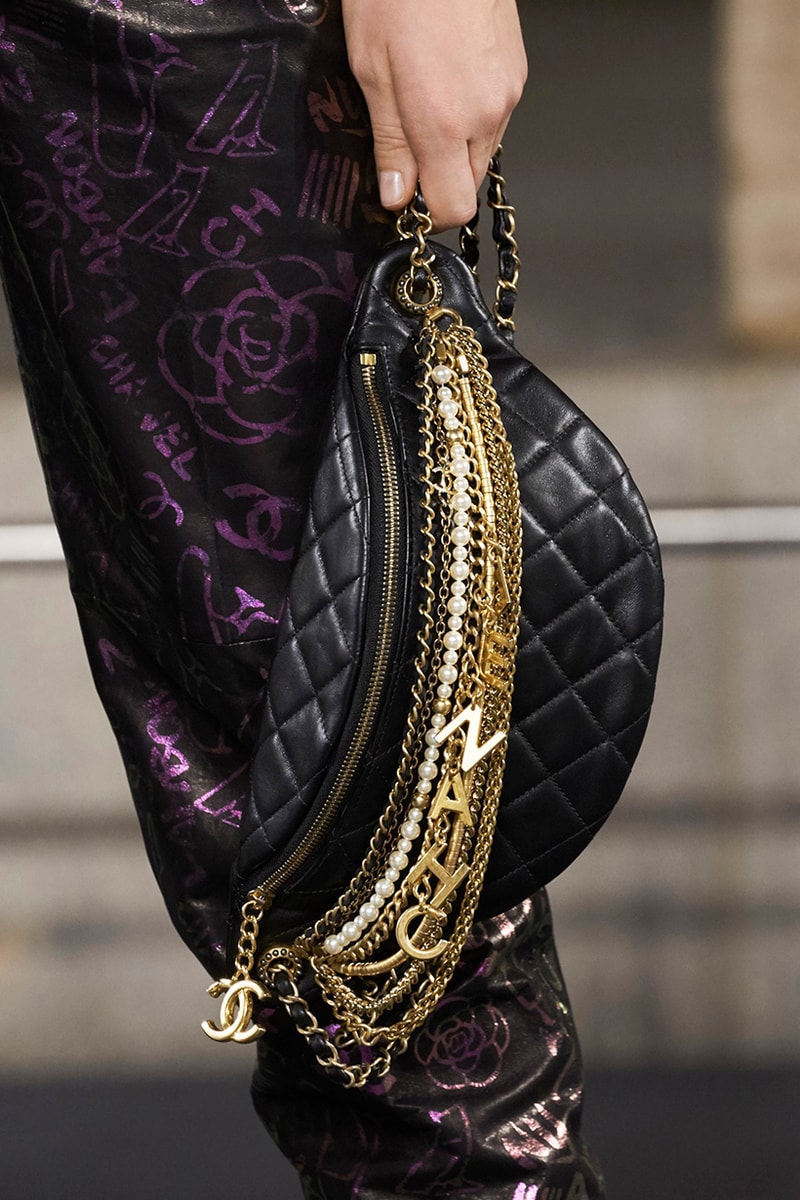 Chanel The Paris-New York 2018/19 Métiers d'art collection Handbags Accessories