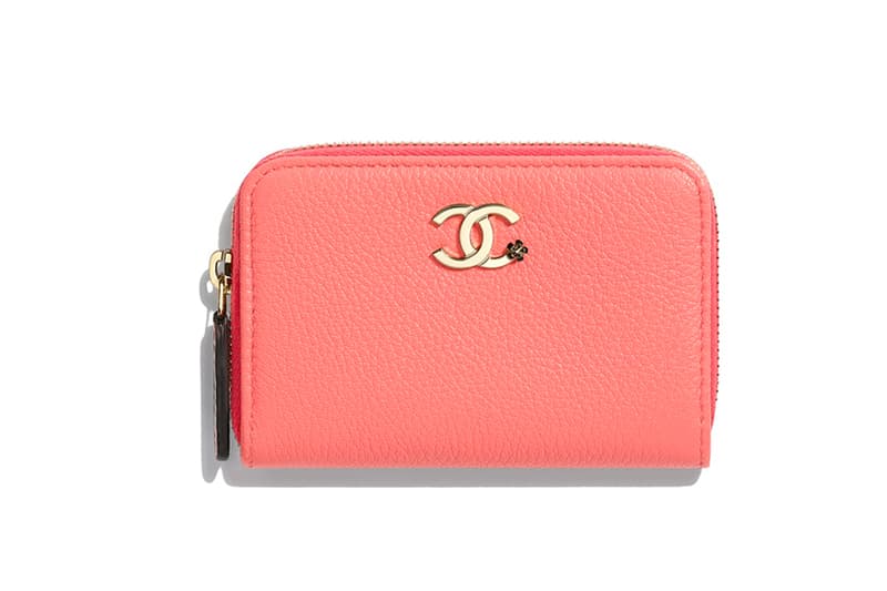 chanel-bags-pantone-living-coral-color-of-the-year-2019