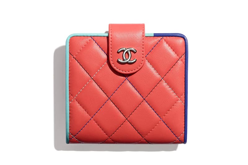 chanel-bags-pantone-living-coral-color-of-the-year-2019