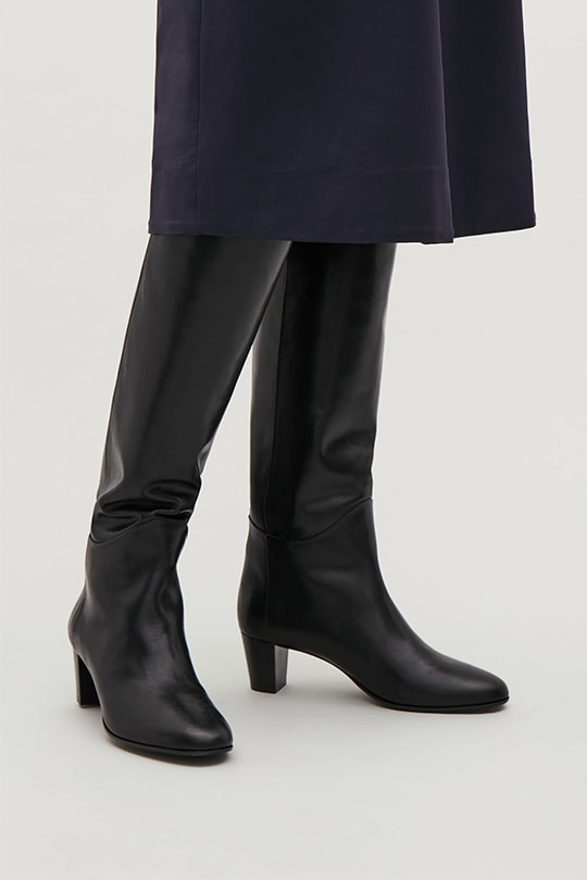 COS boots
