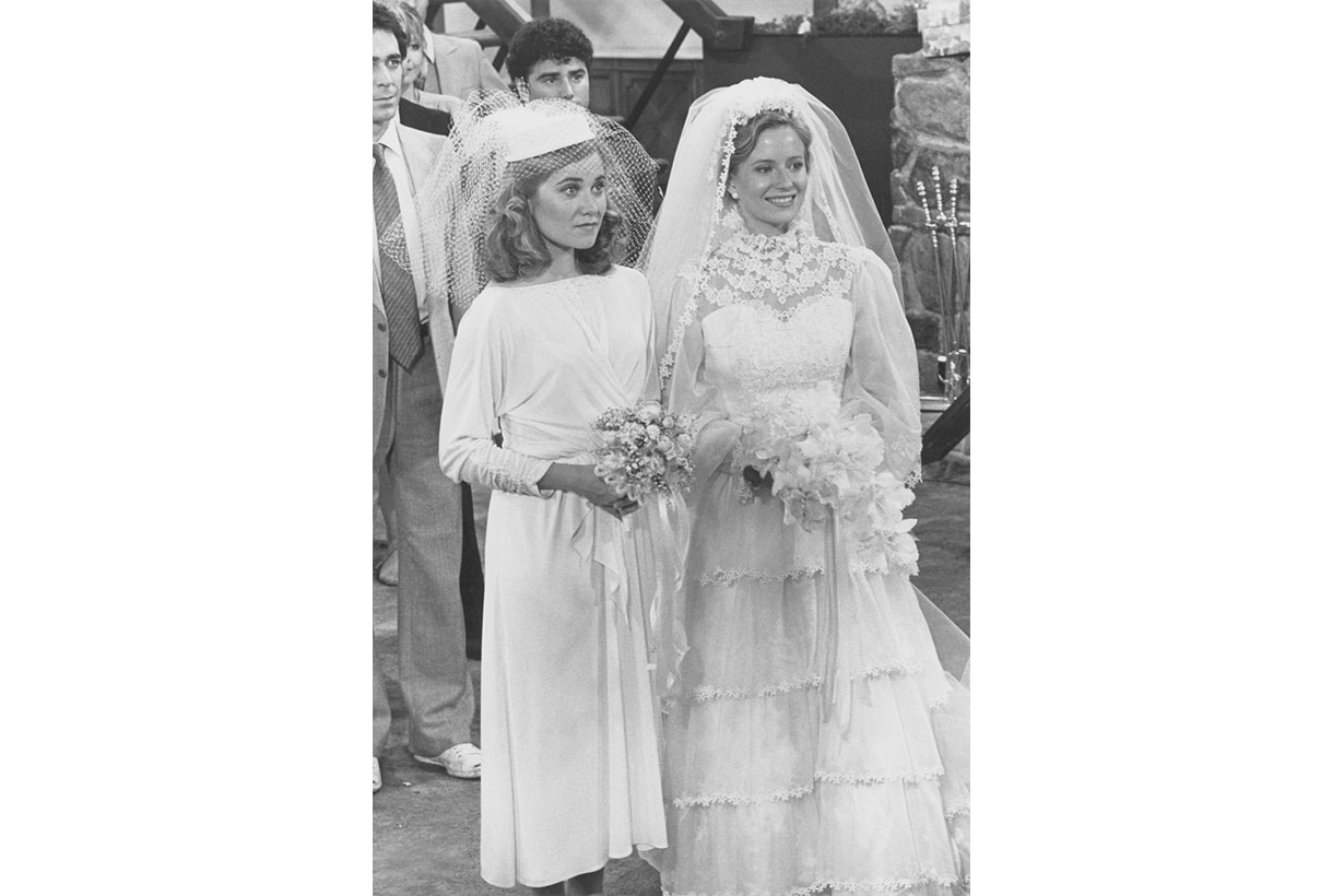  The Brady Girls Get Married, 1981 Maureen McCormick and Eve Plumb