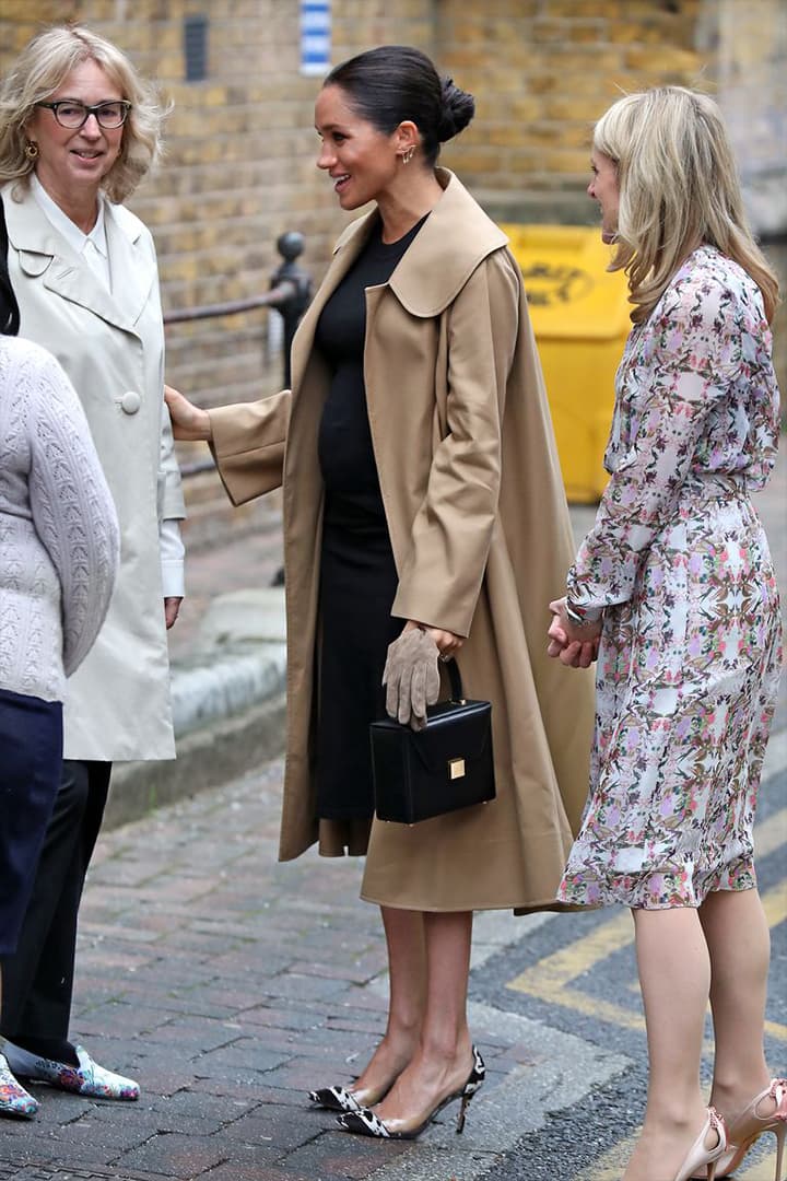 Meghan Markle Smart Work Visit Victoria Beckham Bag