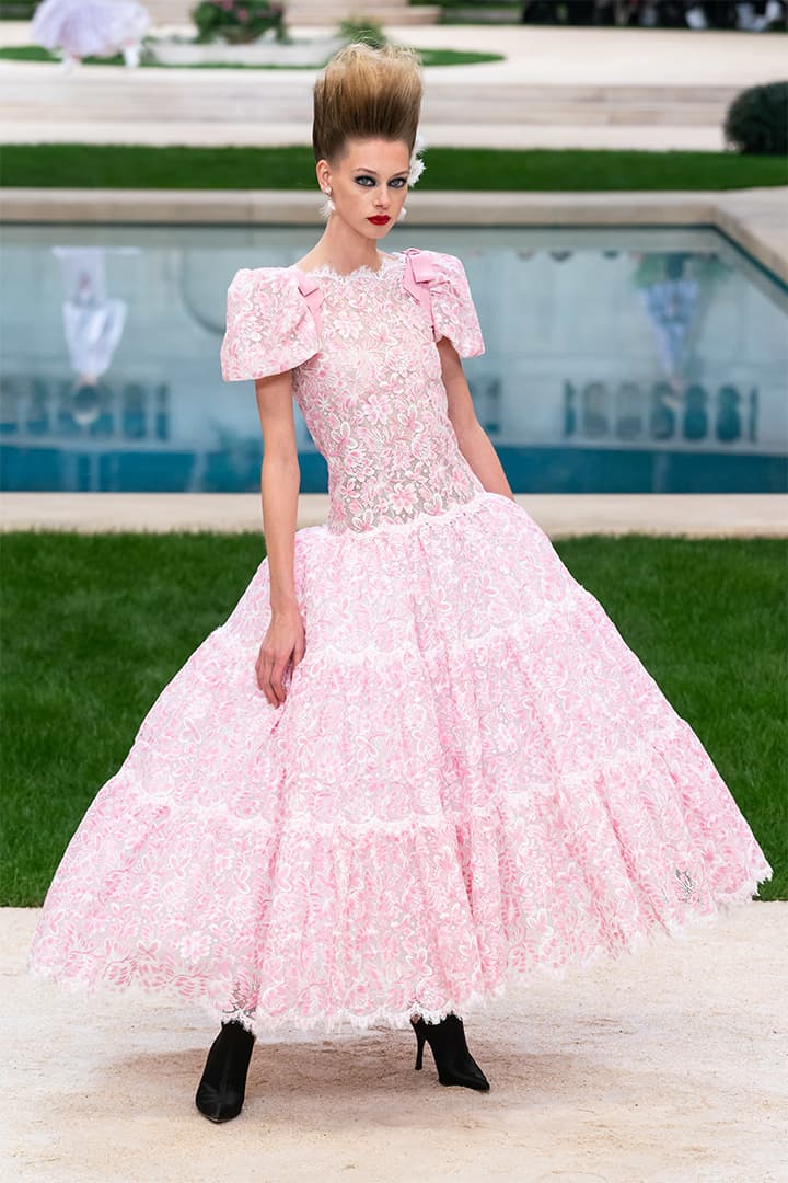 chanel-ss19-couture-runway-look