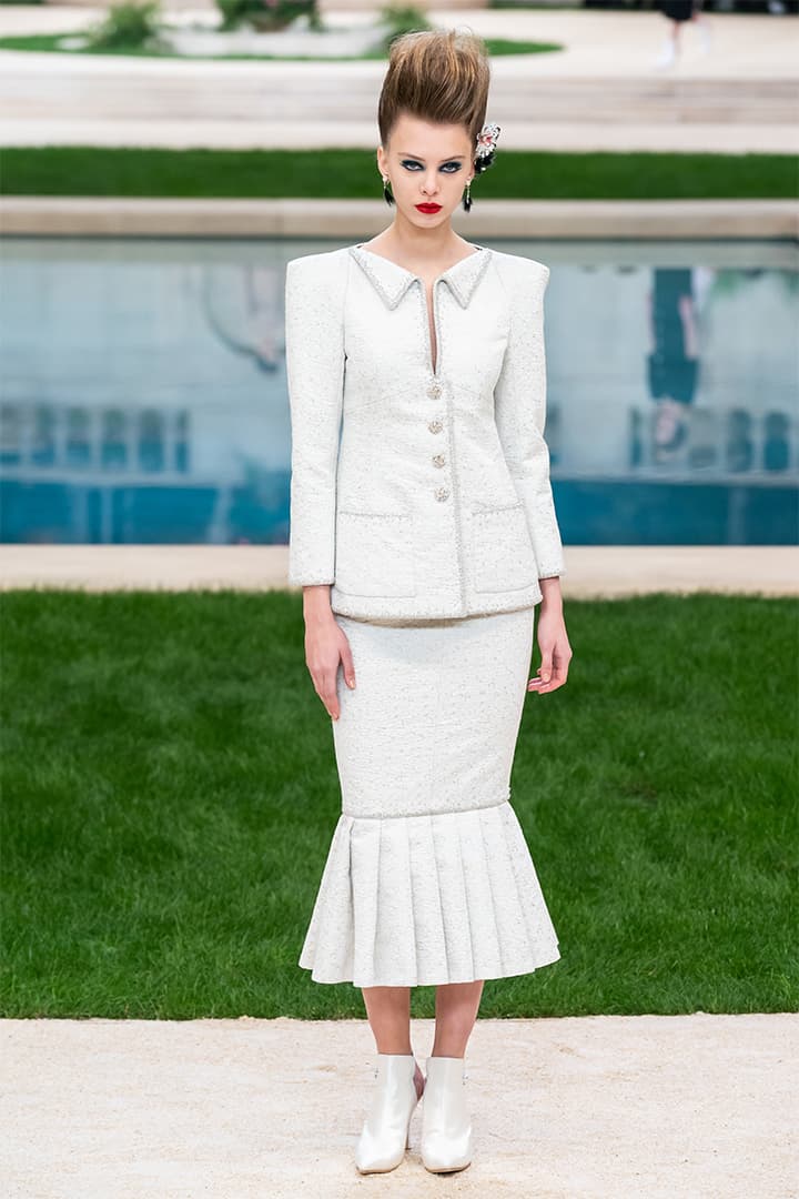 chanel-ss19-couture-runway-look