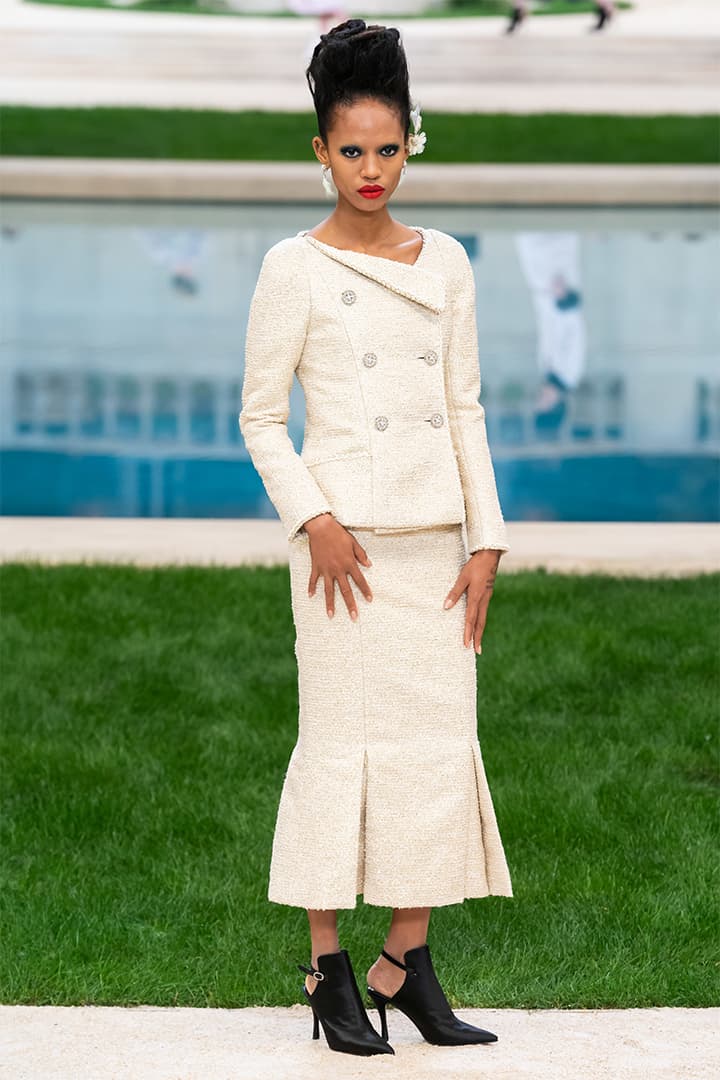 chanel-ss19-couture-runway-look