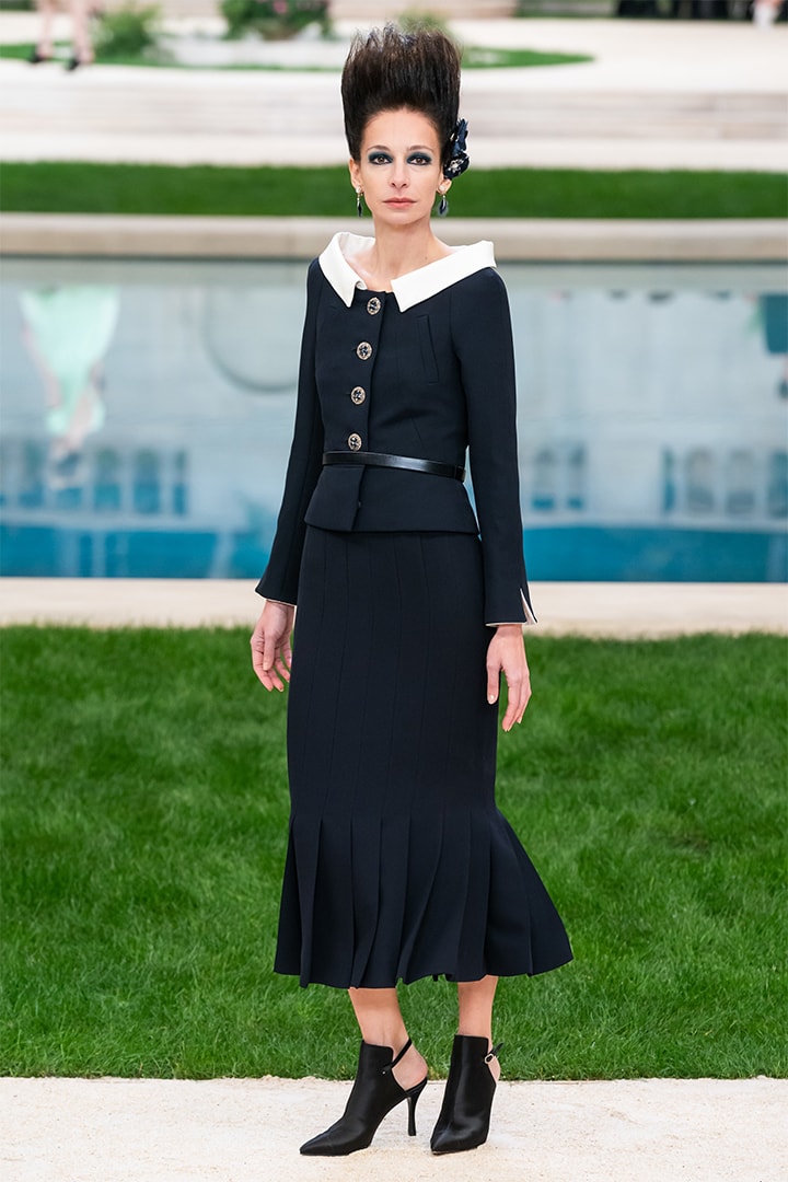 chanel-ss19-couture-runway-look