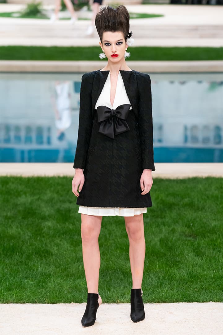 chanel-ss19-couture-runway-look