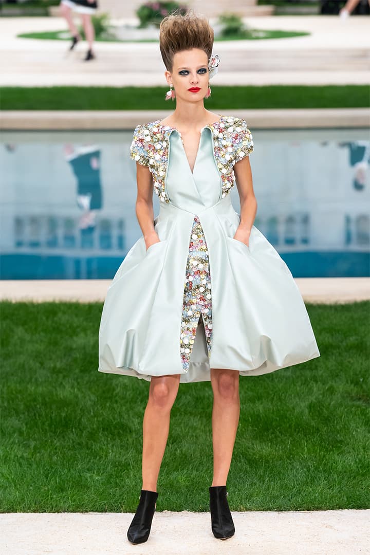 chanel-ss19-couture-runway-look