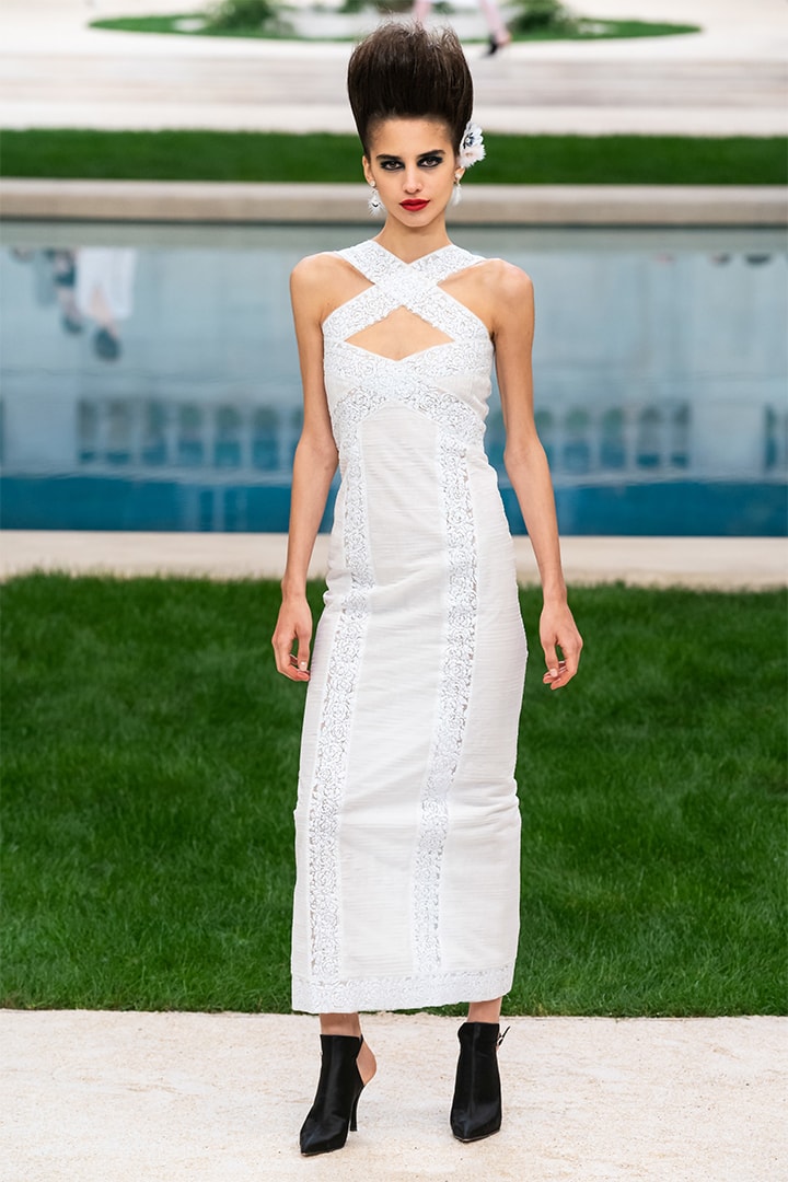 chanel-ss19-couture-runway-look