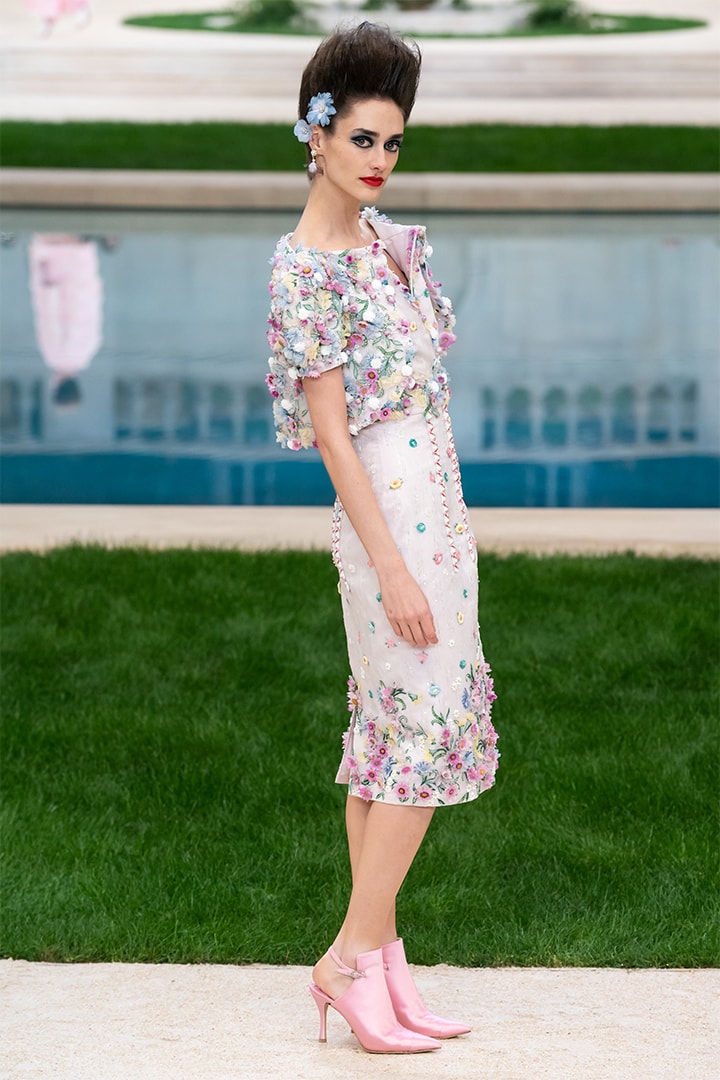 chanel-ss19-couture-runway-look