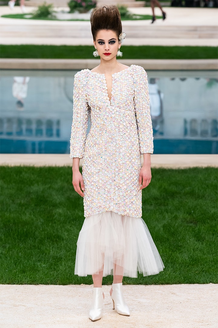 chanel-ss19-couture-runway-look