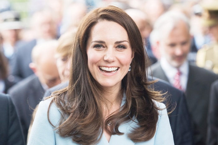 Kate Middleton 37 歲生日這樣渡過,而 Meghan 又為何缺席?