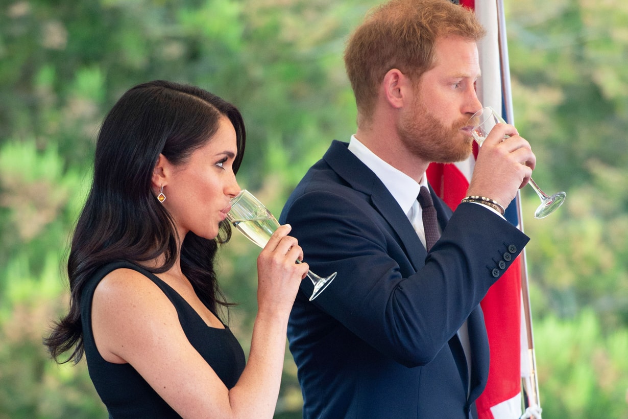 Meghan Markle Prince Harry banned drinking alcohol tea coffee British Royal Family Pregnancy