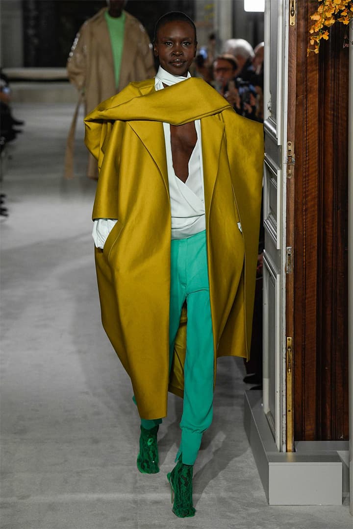Valentino SS19 Couture Runway