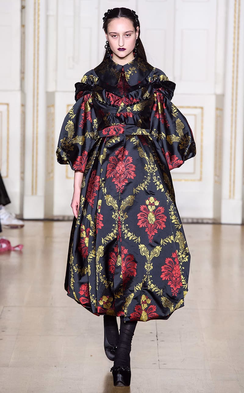 2019-lfw-simone-rocha-fashion-show