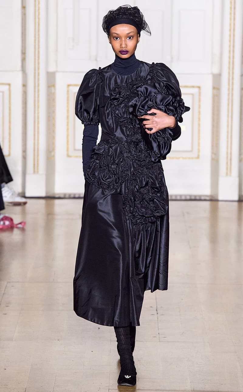 2019-lfw-simone-rocha-fashion-show