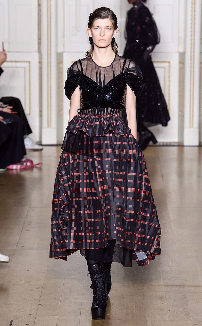 2019-lfw-simone-rocha-fashion-show