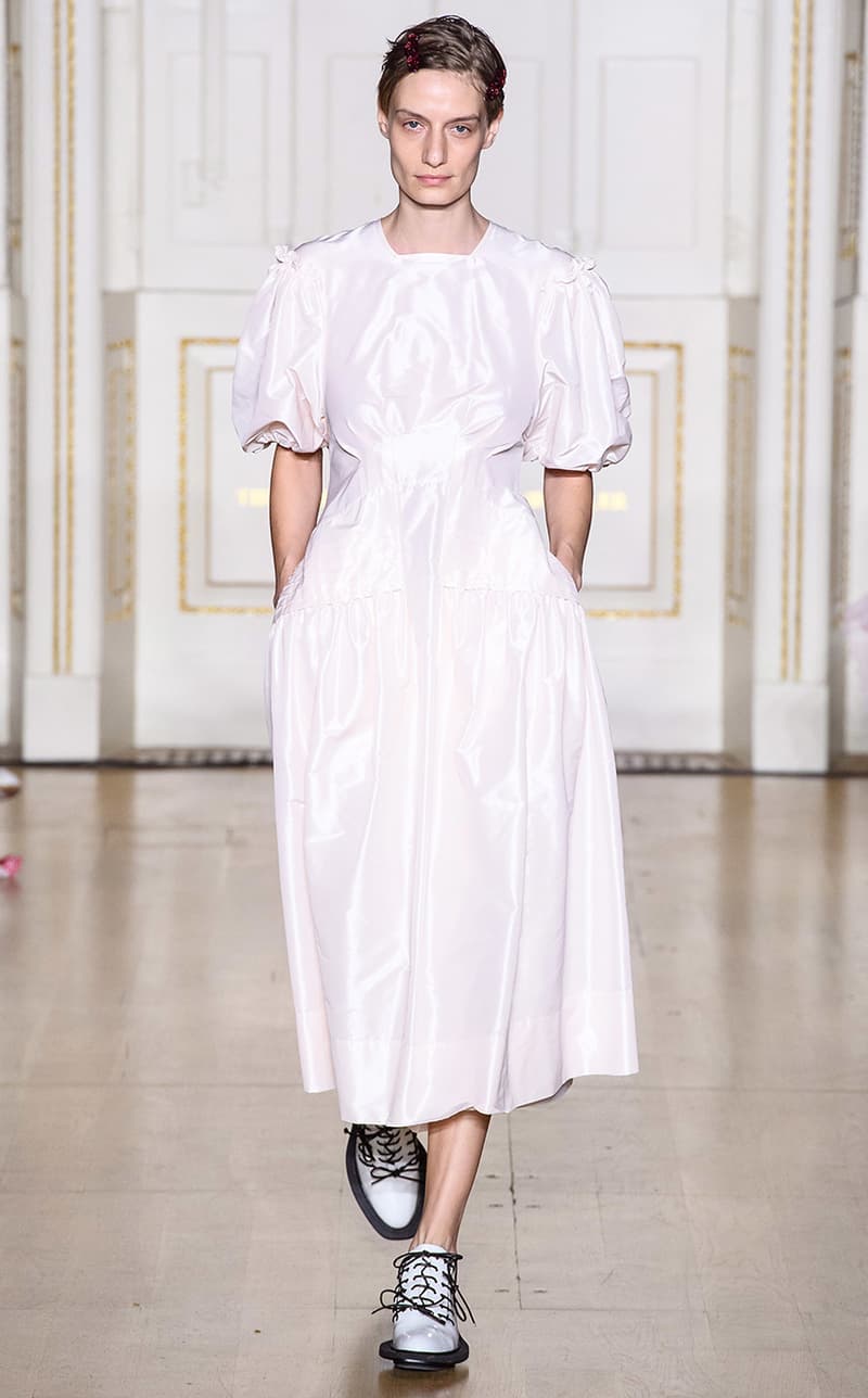 2019-lfw-simone-rocha-fashion-show