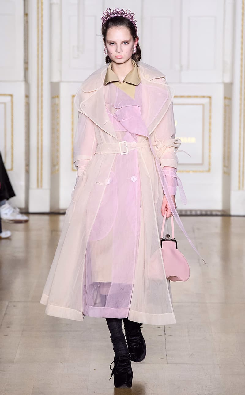 2019-lfw-simone-rocha-fashion-show